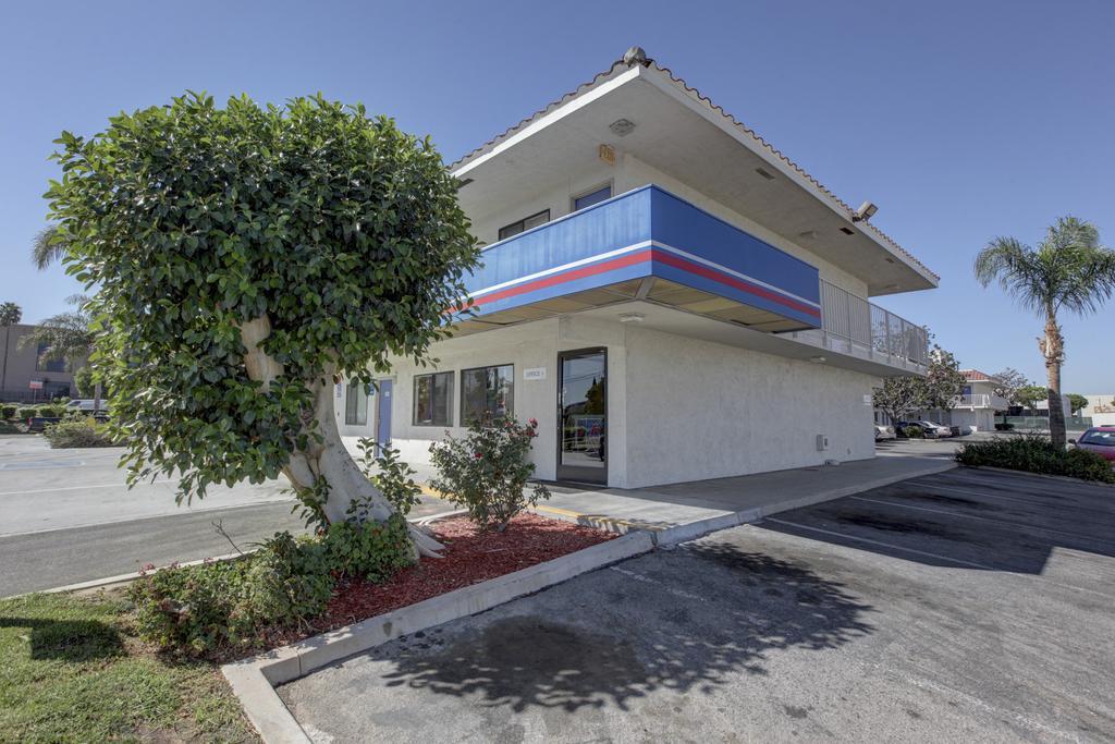 Motel 6-Corona, Ca Экстерьер фото
