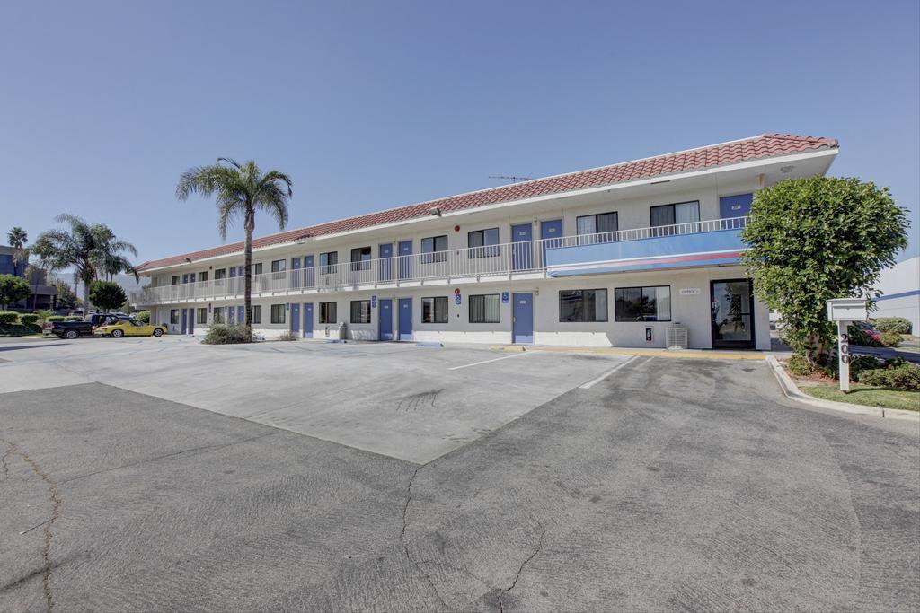 Motel 6-Corona, Ca Экстерьер фото