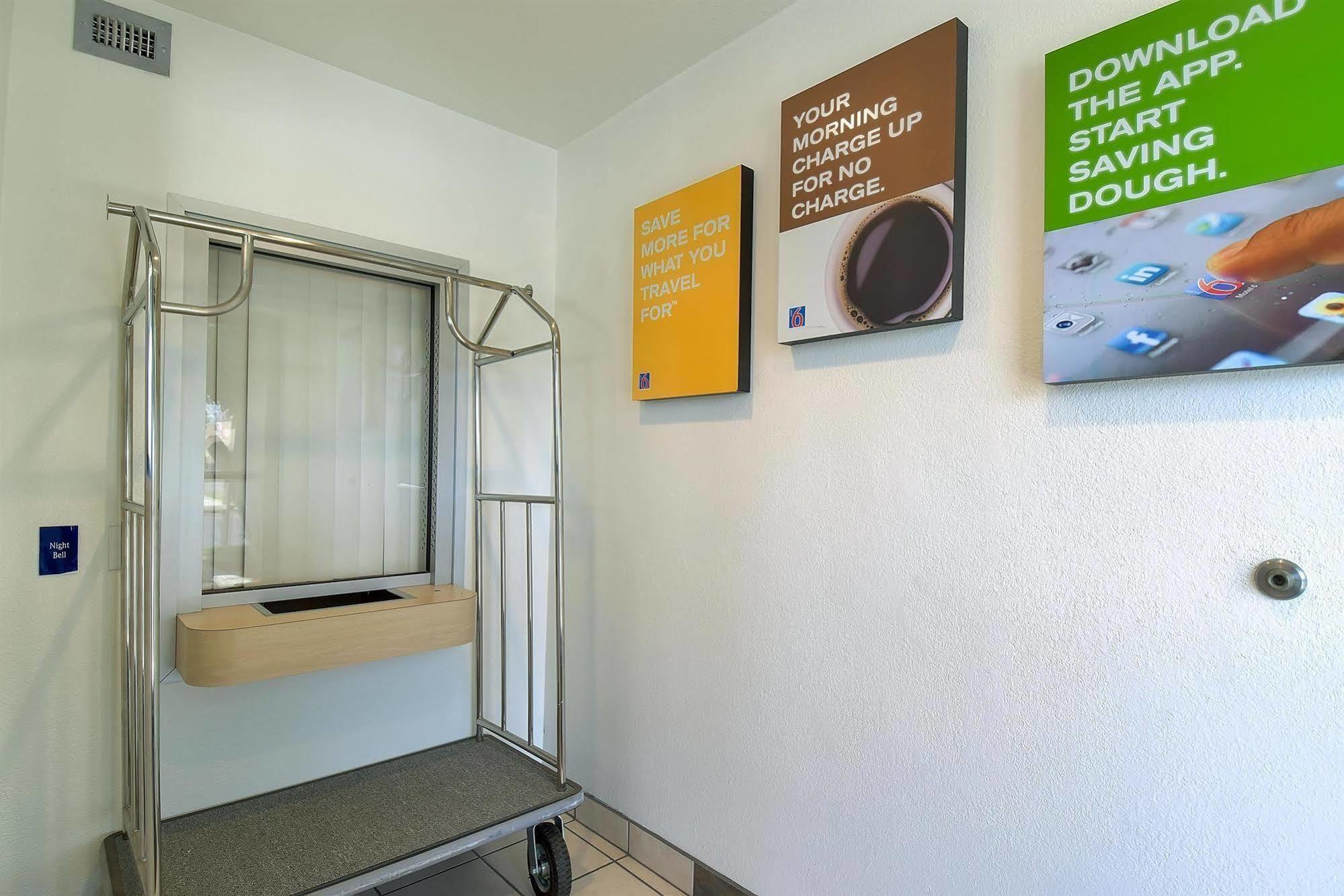 Motel 6-Corona, Ca Экстерьер фото