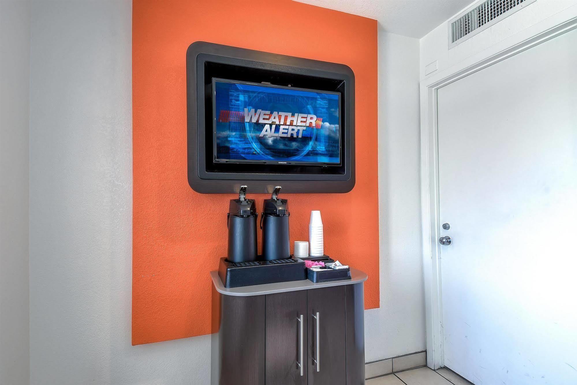 Motel 6-Corona, Ca Экстерьер фото